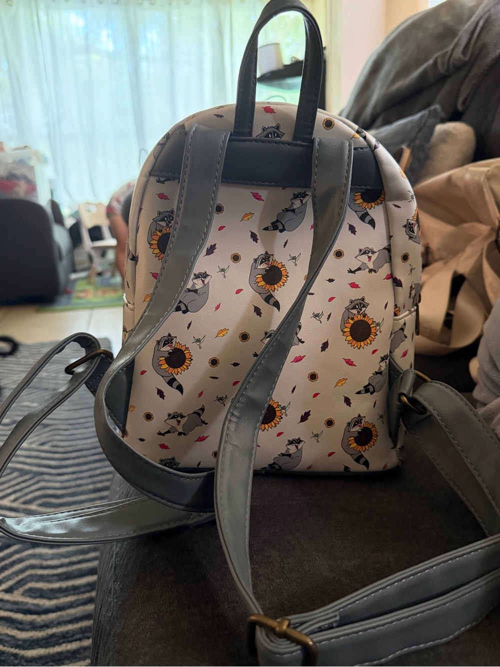 Disney x Loungefly Meeko Sunflower Mini Backpack - Cream - Picture 2 of 2